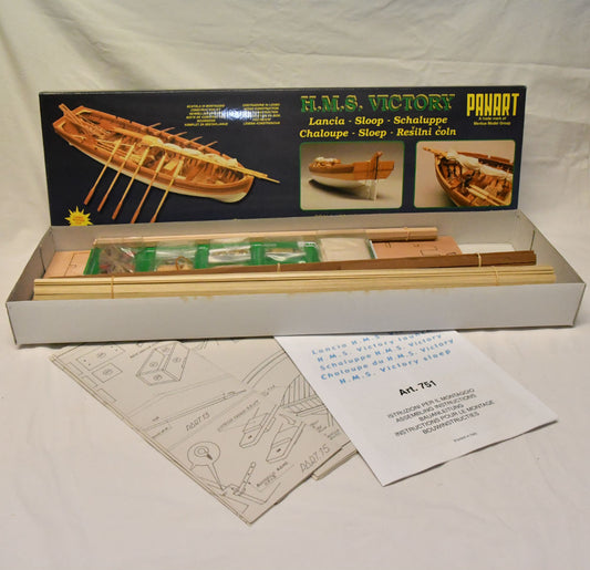 Mantua - 751 Victory Lifeboat 1:16