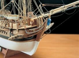 HMS Bounty 1:100 Plank-on-Bulkhead Kit by Mamoli