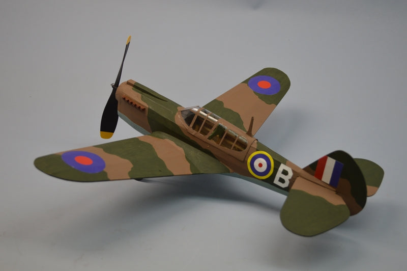 Dumas - P-40 KITTYHAWK KIT 18" Wingspan