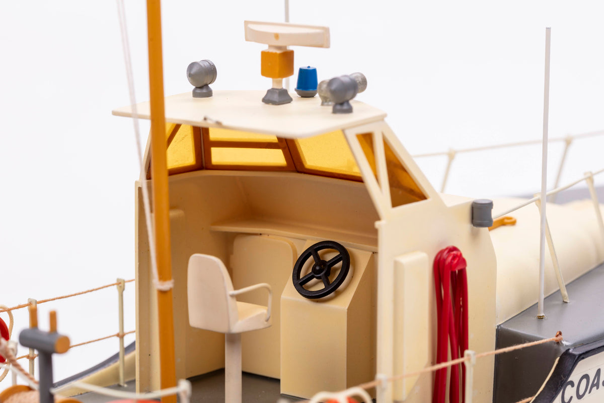 Billing Boats U.S. Coast Guard Rescue Boat 1:40 Scale Model Kit