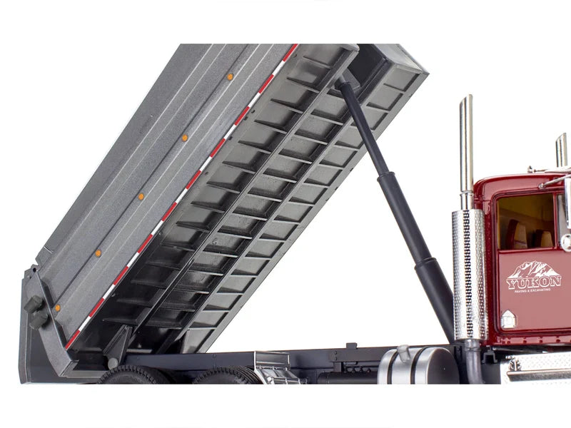 Revell - 1:25 Kenworth K-900 Dump Truck