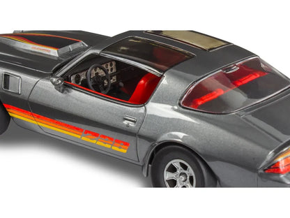 Revell - 1:25 Camaro Z28 '81