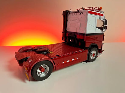 Italeri - 1:24 Volvo FH Plat Dak