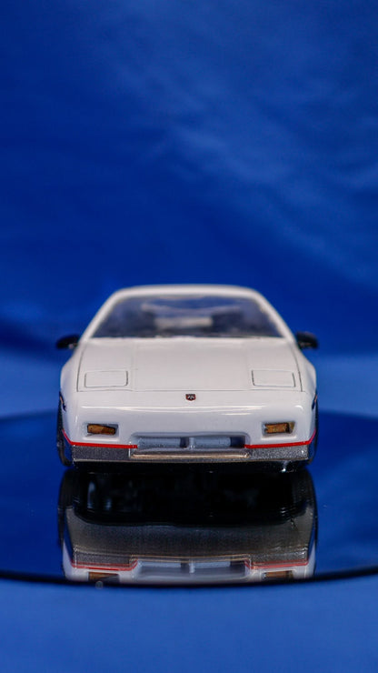 Revell 1985 Pontiac Fiero GT — 1:24 Scale Model Kit
