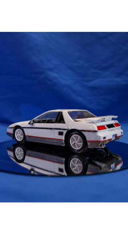 Revell 1985 Pontiac Fiero GT — 1:24 Scale Model Kit