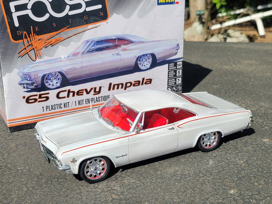 Revell - 1:25 Chevy Impala '65