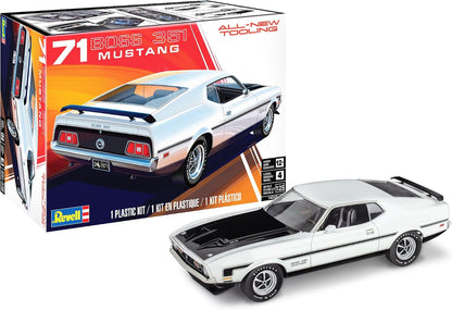 Revell - 1971 Ford Mustang Boss 351 scale 1:24