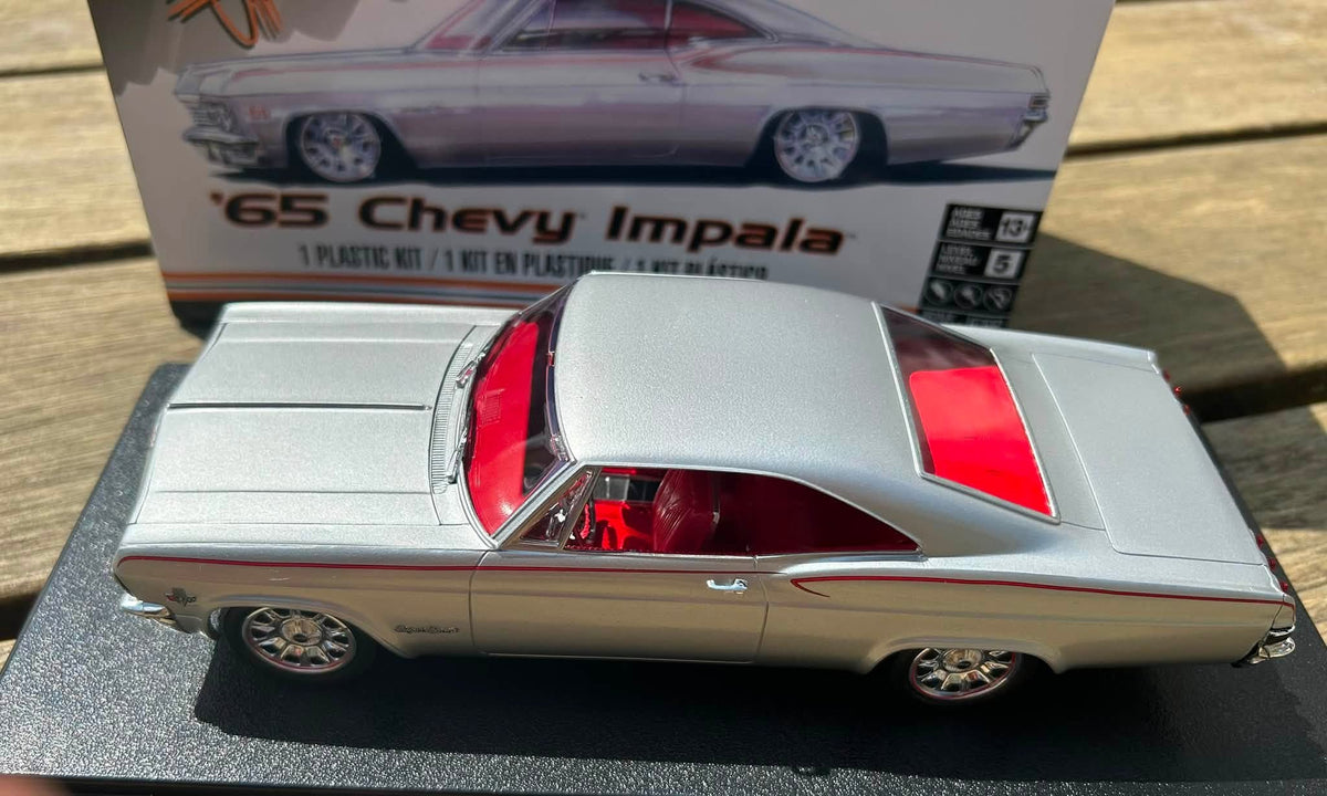 Revell - 1:25 Chevy Impala '65