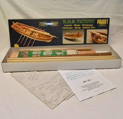 Mantua - 751 Victory Lifeboat 1:16