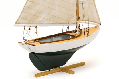 Midwest - 983 Sakonnet Daysailer 1:24 Scale