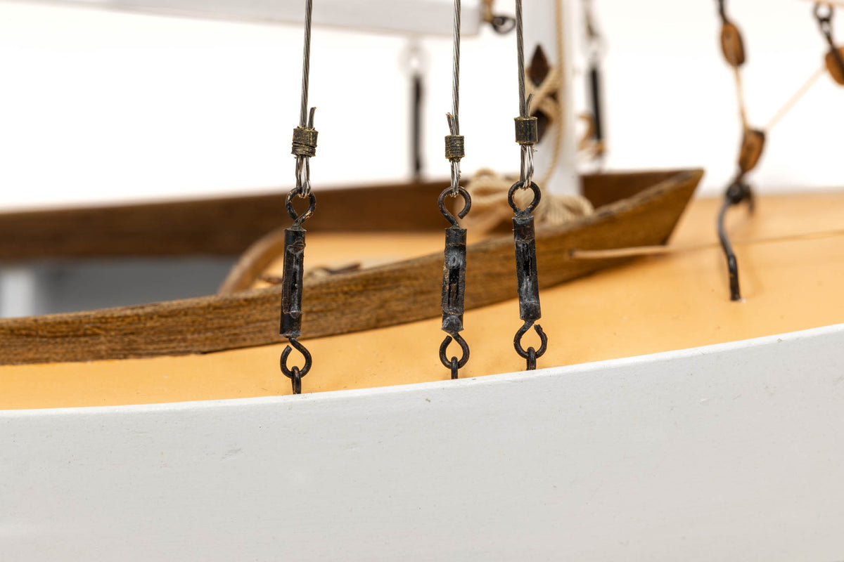 Midwest - 983 Sakonnet Daysailer 1:24 Scale