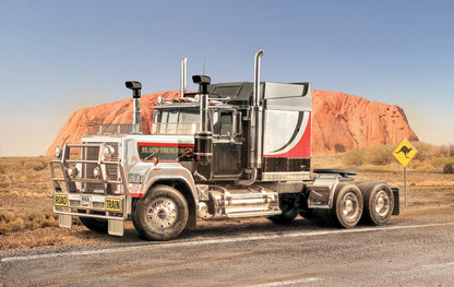 Italeri - 1:24 Black Thunder Australian Truck