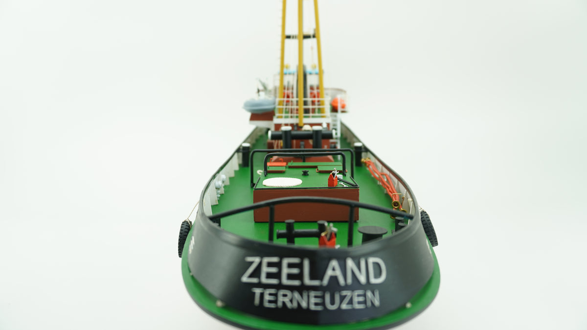Billing Boats - 1:35 Zeeland Tugboat - Plastic hull