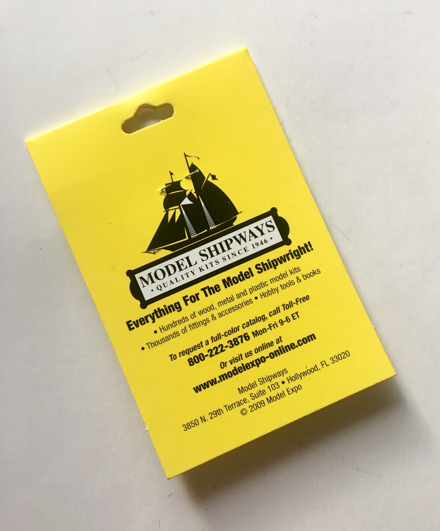 Model Expo - 1/4" (7mm) Walnut Deadeye 150 pcs