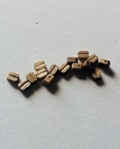 Model Expo - 3/32" (2.5mm) Walnut Single Sheave Block 40 pcs