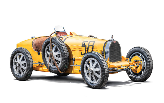 Italeri - 1:12 Bugatti Type 35B - Targa Florio '28 / Monaco GP '30 it is a car