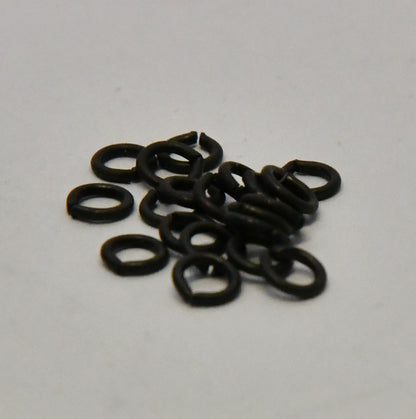 Mantua - 328602 mm (0.079") Burnished Split Rings - Pack of 20