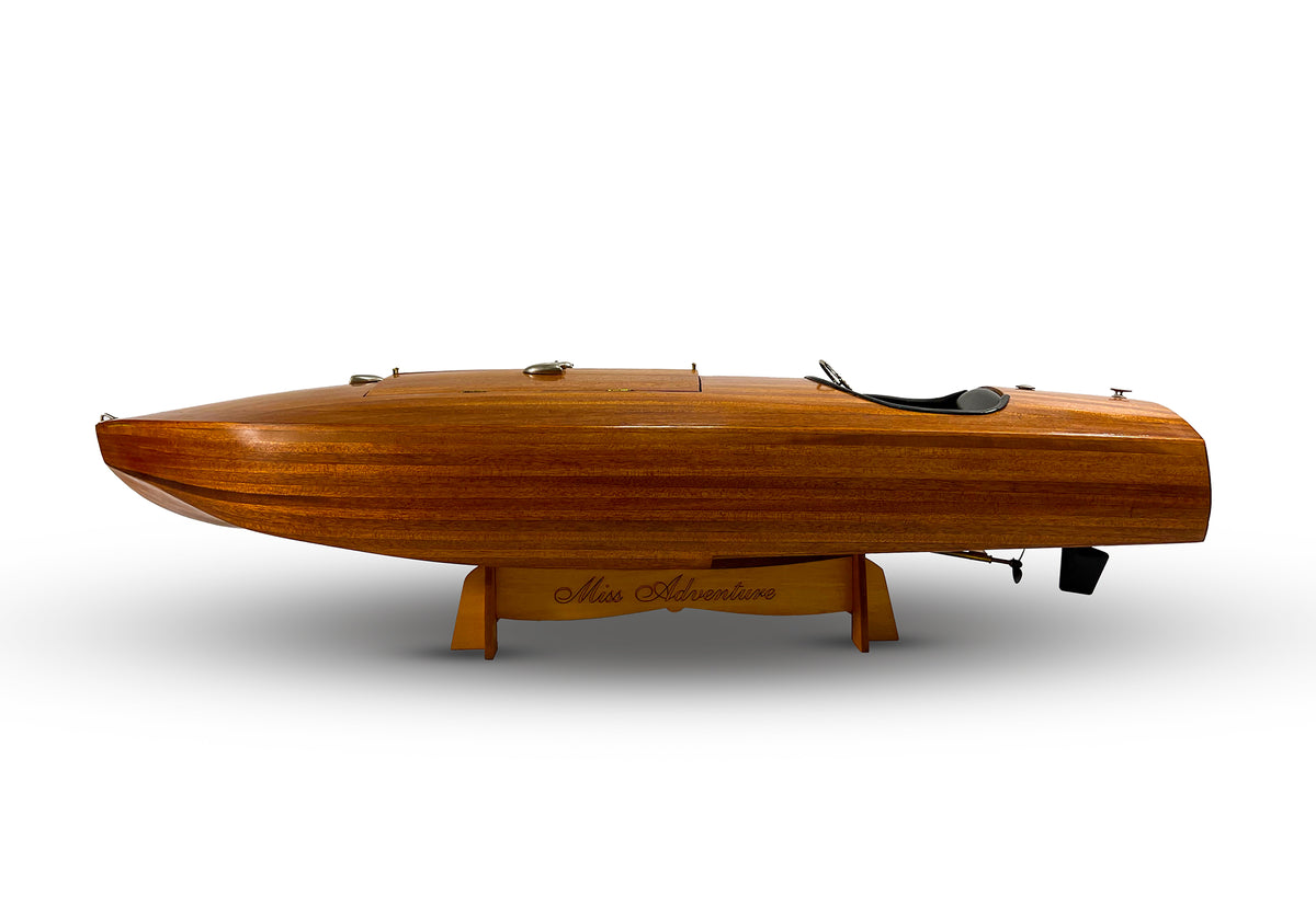 MODEL SHIPWAYS MS1830 MISS ADVENTURE, RADIO CONTROL RACING BOAT 1:16 SCALE