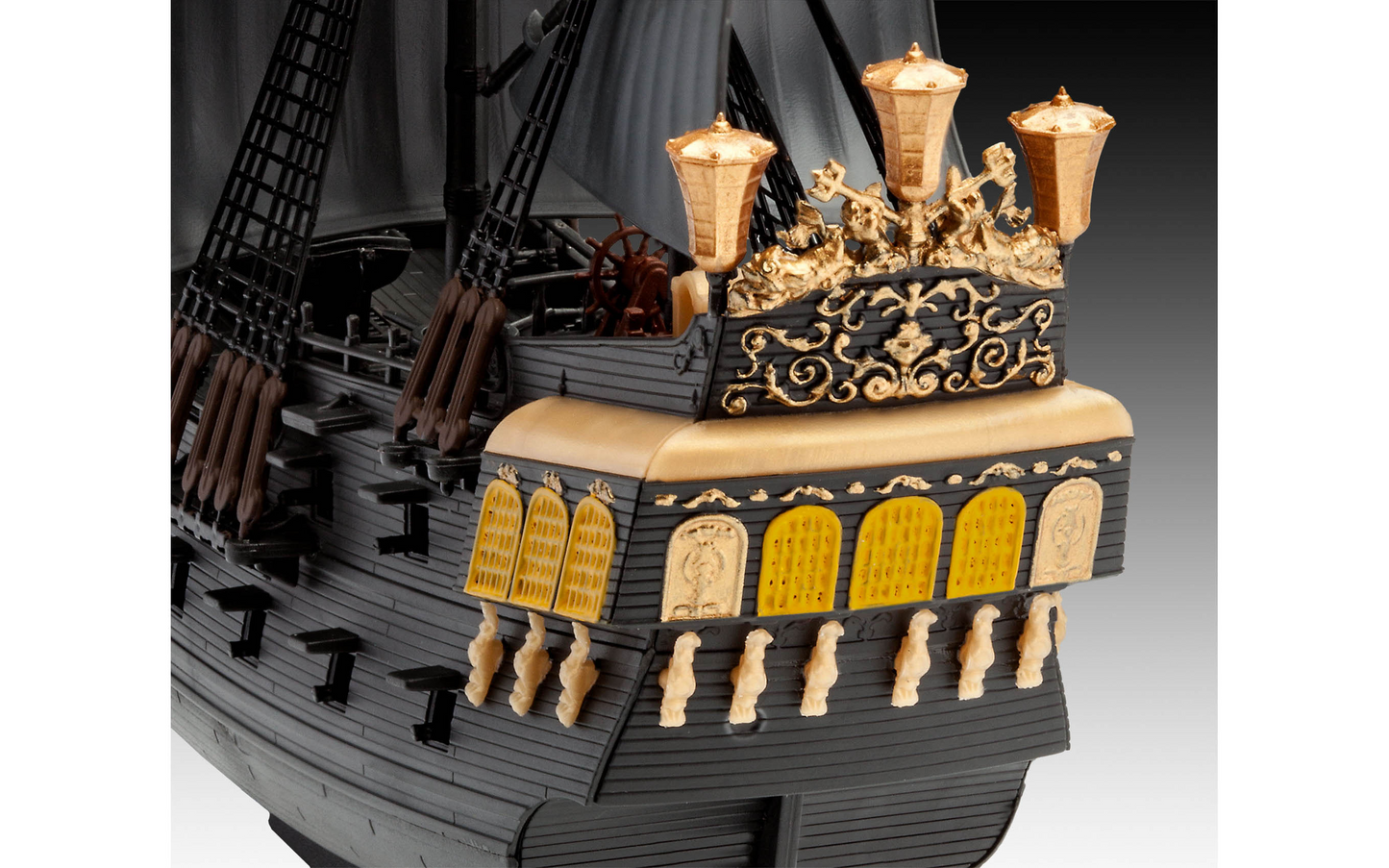 Revell - Pirates of The Caribbean - The Black Pearl 1: 150 Scale