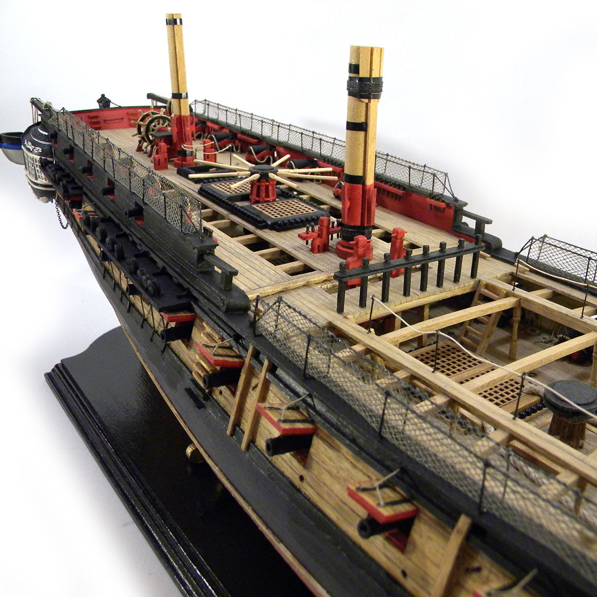 Model Shipways USS ESSEX 1:76 SCALE