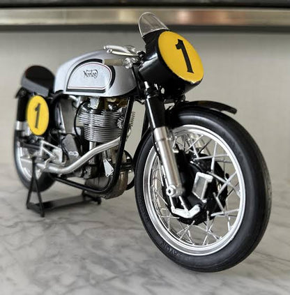 Italeri - 1:9 Norton Manx 500cc 1951