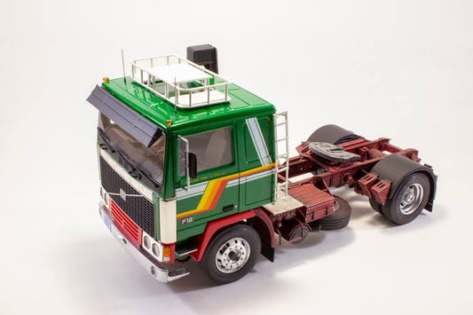 Italeri - Volvo F12 Intercooler Low Roof