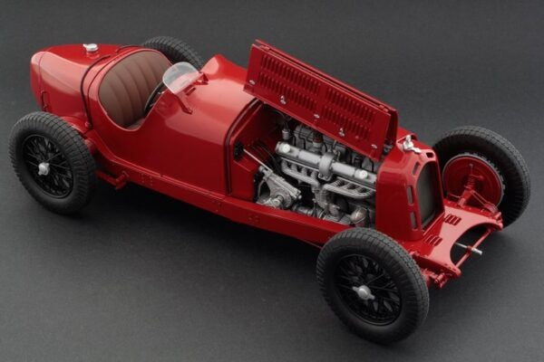 Italeri 4706 - Alfa Romeo 8C 2300 Monza 1:12 Scale