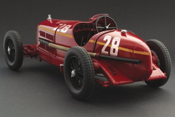 Italeri 4706 - Alfa Romeo 8C 2300 Monza 1:12 Scale