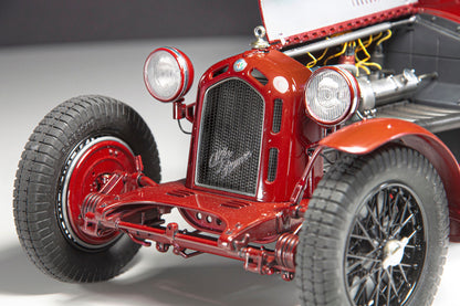 Italeri 4708 - ALFA ROMEO 8C/2300 (1931-1933) 110 ANNIVERSARY 1/12 Scale