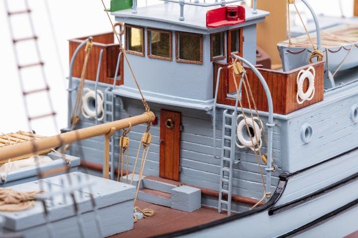 Billing Boats St. Roch 1:72 RCMP Arctic Patrol Vessel Wooden Model Kit