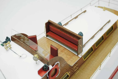 Billing Boats - 1:20 Admiral 1950s Motor Yacht