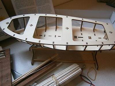 Mantua Mincio Italian Runabout 1:20 Scale Wooden Model Kit – RC Capable