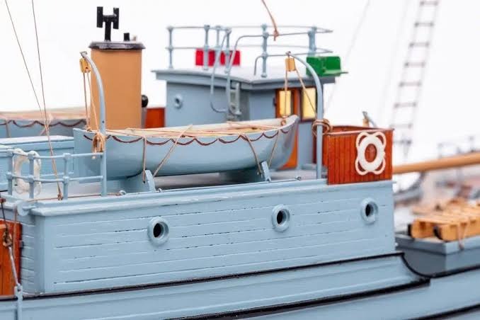 Billing Boats St. Roch 1:72 RCMP Arctic Patrol Vessel Wooden Model Kit