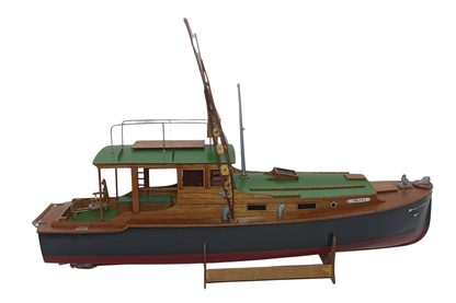 Model Shipways Ernest Hemingway's Pilar - 1:30 Scale Wooden Sportfishing Boat Model Kit