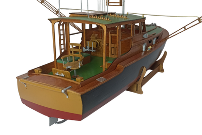 Model Shipways Ernest Hemingway's Pilar - 1:30 Scale Wooden Sportfishing Boat Model Kit