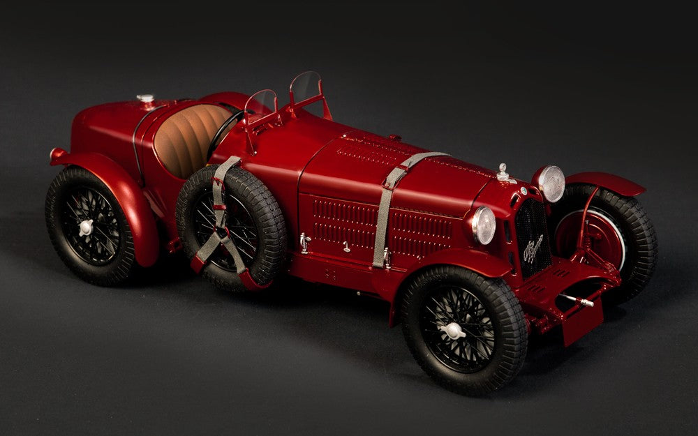 Italeri 4708 - ALFA ROMEO 8C/2300 (1931-1933) 110 ANNIVERSARY 1/12 Scale