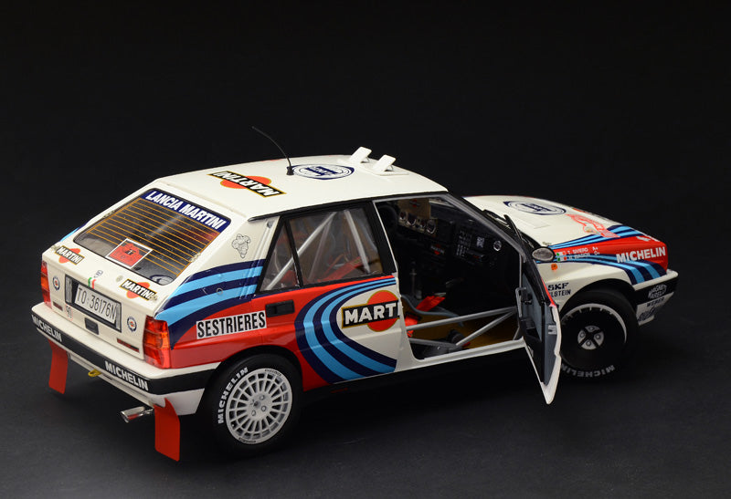 Italeri - 1:12 Lancia Delta HF integrale 16v